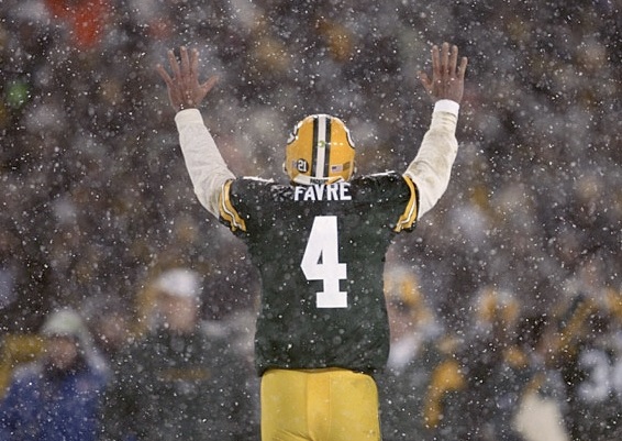 Packers announce when they’ll retire Favre’s No. 4