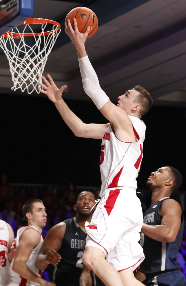 Wisconsin forward Sam Dekker (15) shoots against Georgetown. PHOTO: Kevin Jairaj, USA TODAY