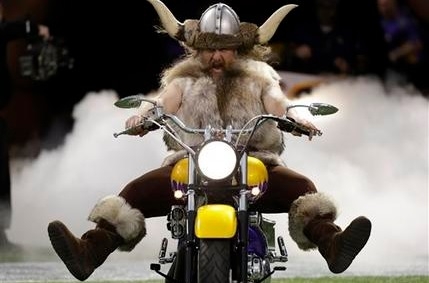Ragnar the Viking wants raise to $20,000 a game