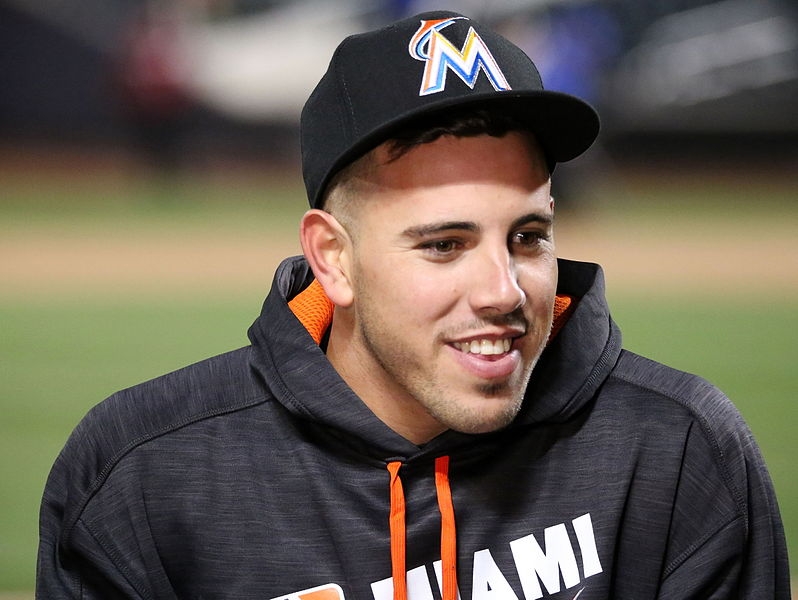 Marlins ace Jose Fernandez dies at 24 in boating accident