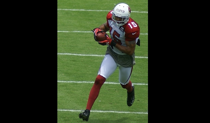 Michael Floyd, still on house arrest, agrees to sign with hometown Vikings
