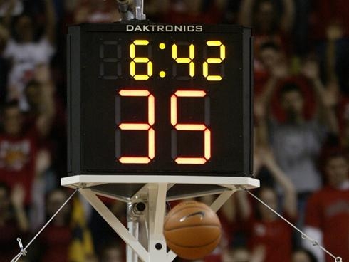 Shot clock coming to Wisconsin high school basketball