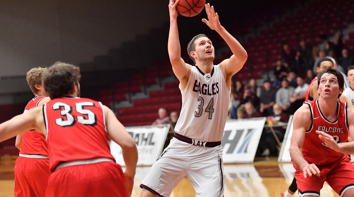 Dernbach named UW-La Crosse men’s basketball interim coach