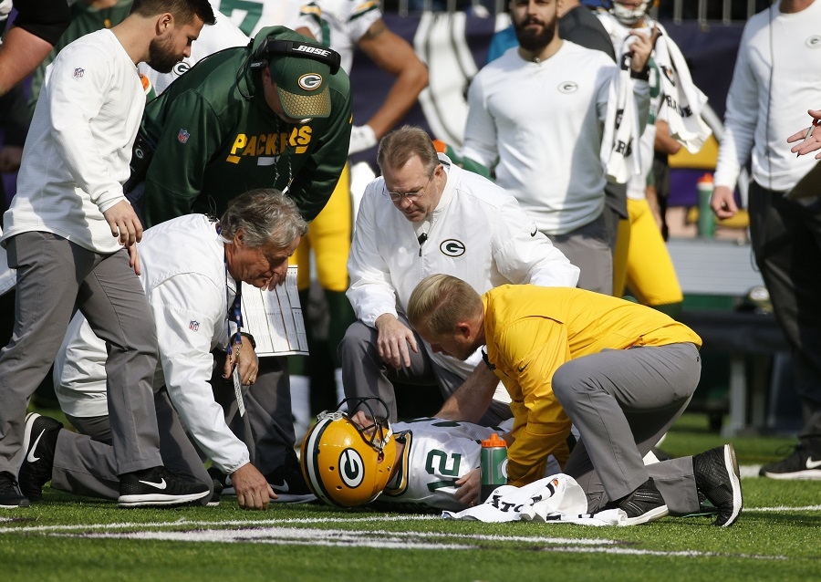 Packers QB Aaron Rodgers turns attention to healing