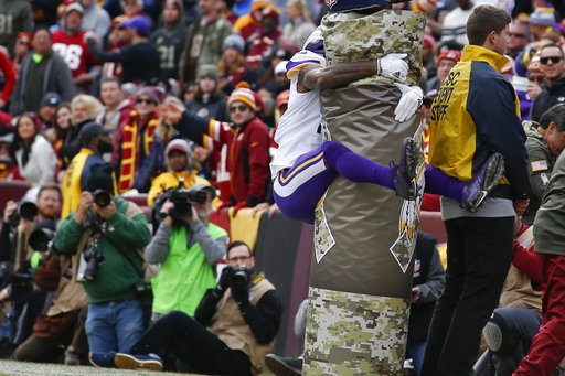 WATCH: Vikings leapfrogging in the end zone