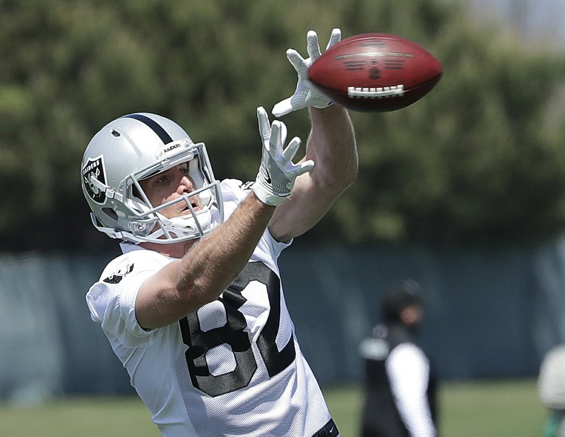 Raiders happy to have receiver Jordy Nelson on their side