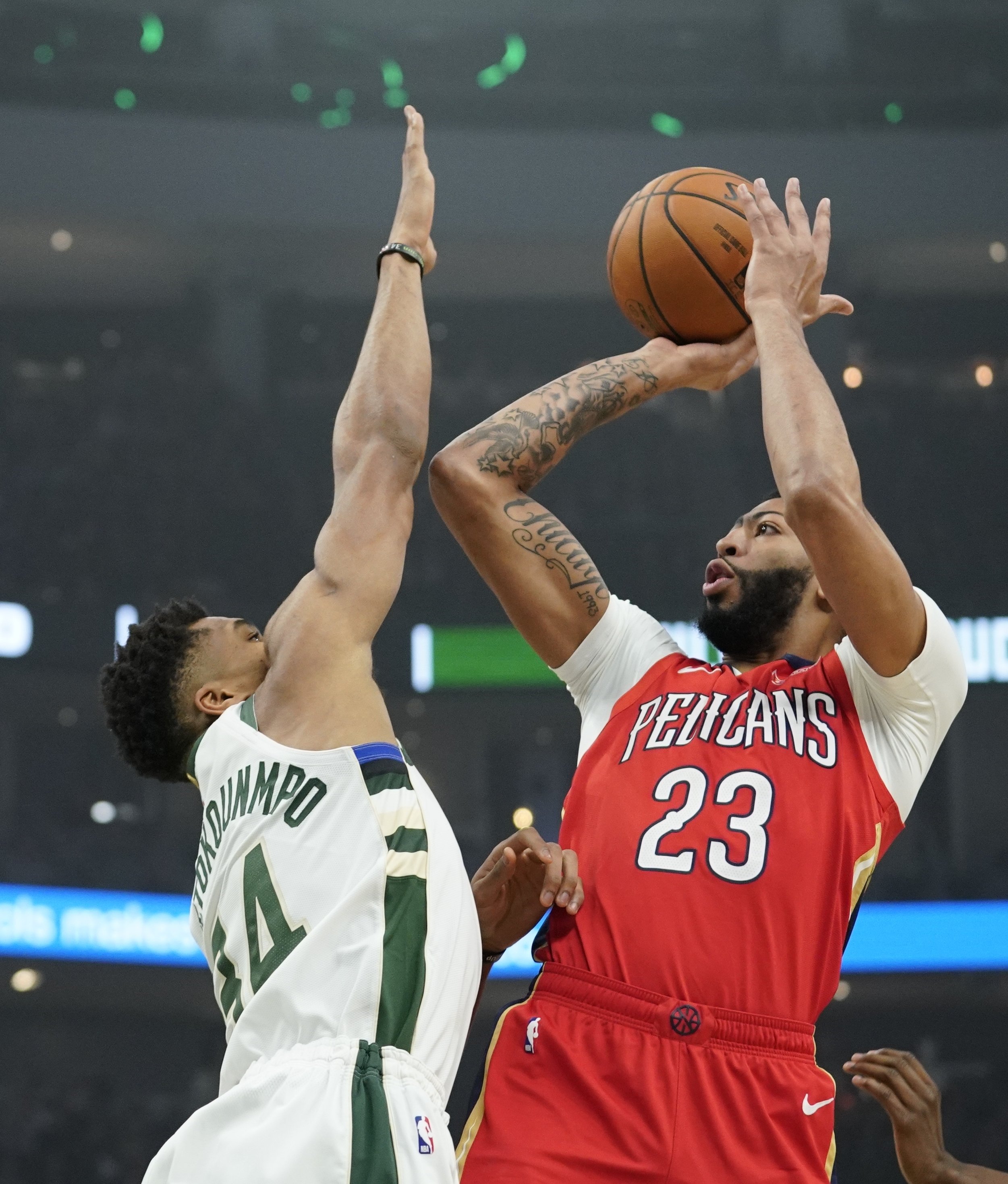 Agent: Anthony Davis tells New Orleans that he wants a trade