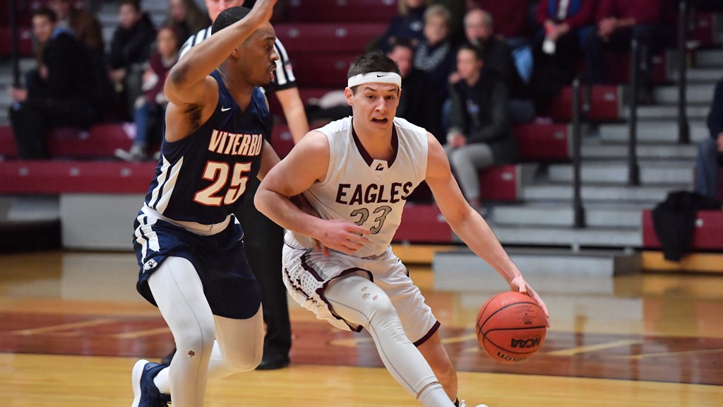 UW-La Crosse opens conference at home tonight, on WKTY