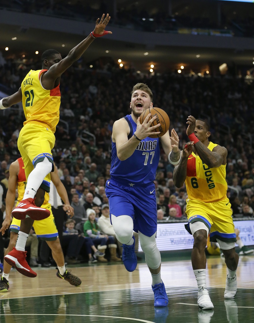 Doncic won’t play against Bucks, who are looking for No. 19 in a row