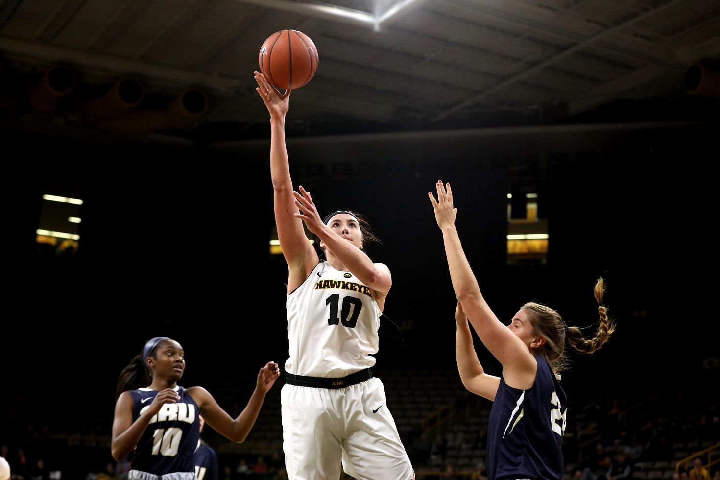 Wide-open race for women’s basketball player of year