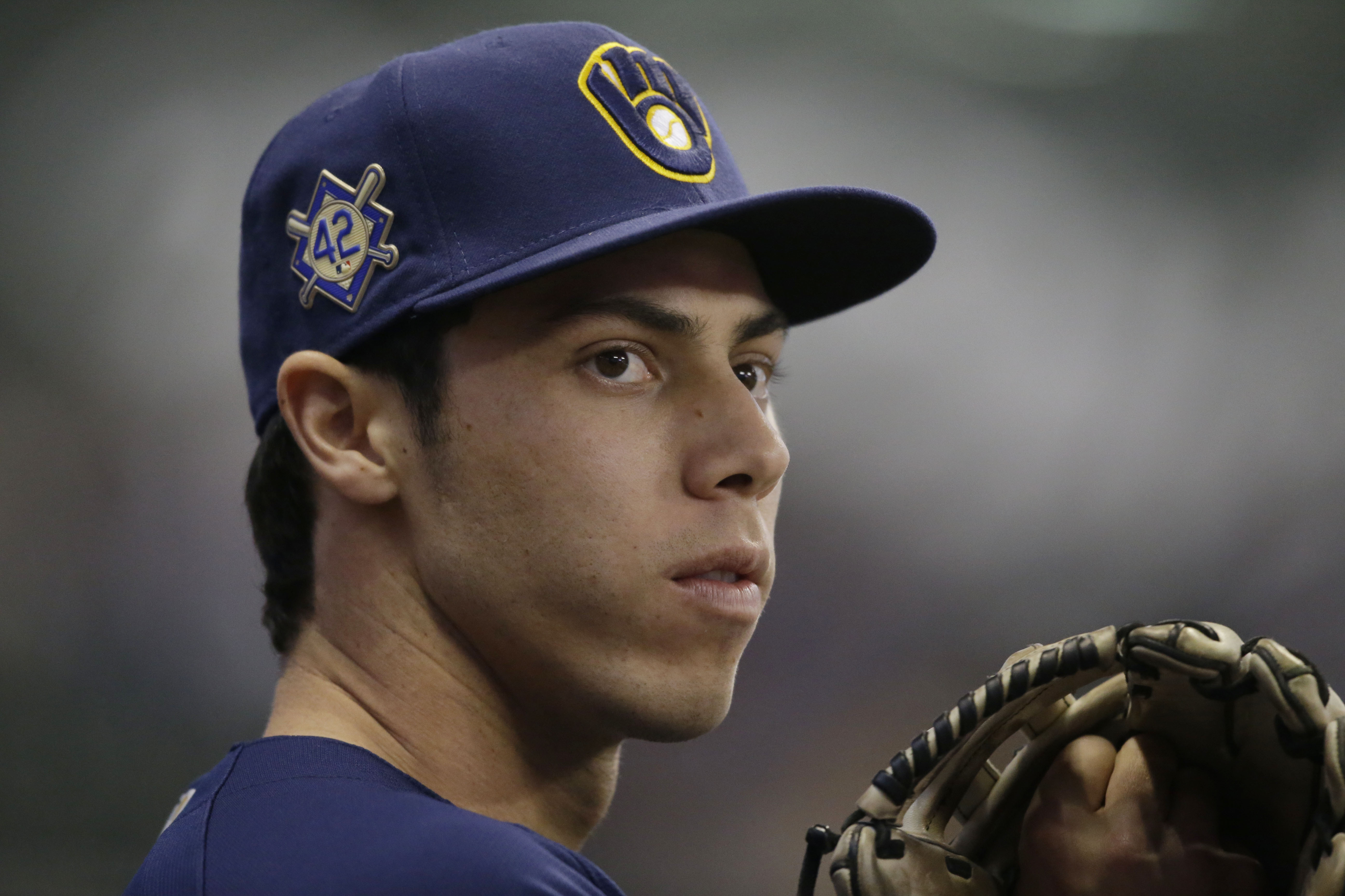 Brewers' Willy Adames returns to face Rays, with a smile, of course