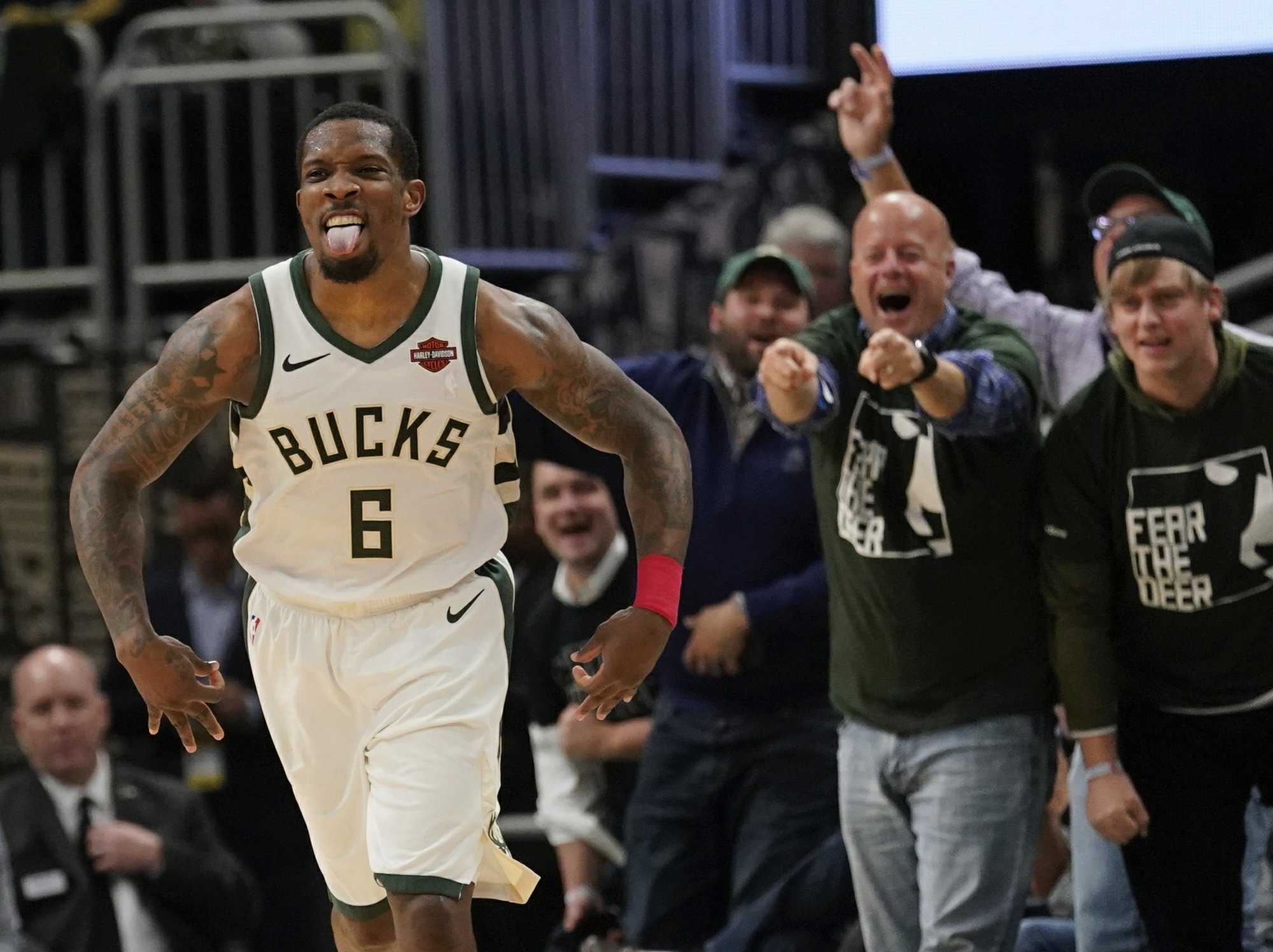 Bucks blow out Celtics, headed back to the East Finals for 1st time since 2001