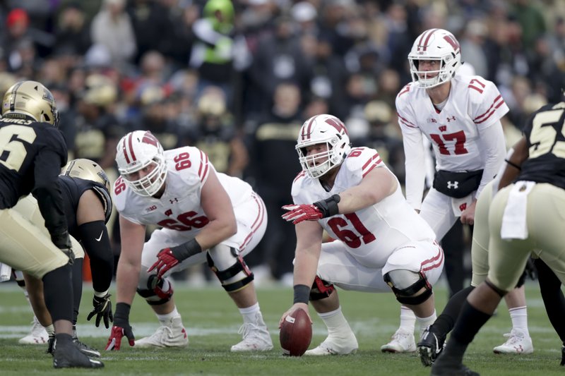 No. 19 Wisconsin to start QB Jack Coan in season opener