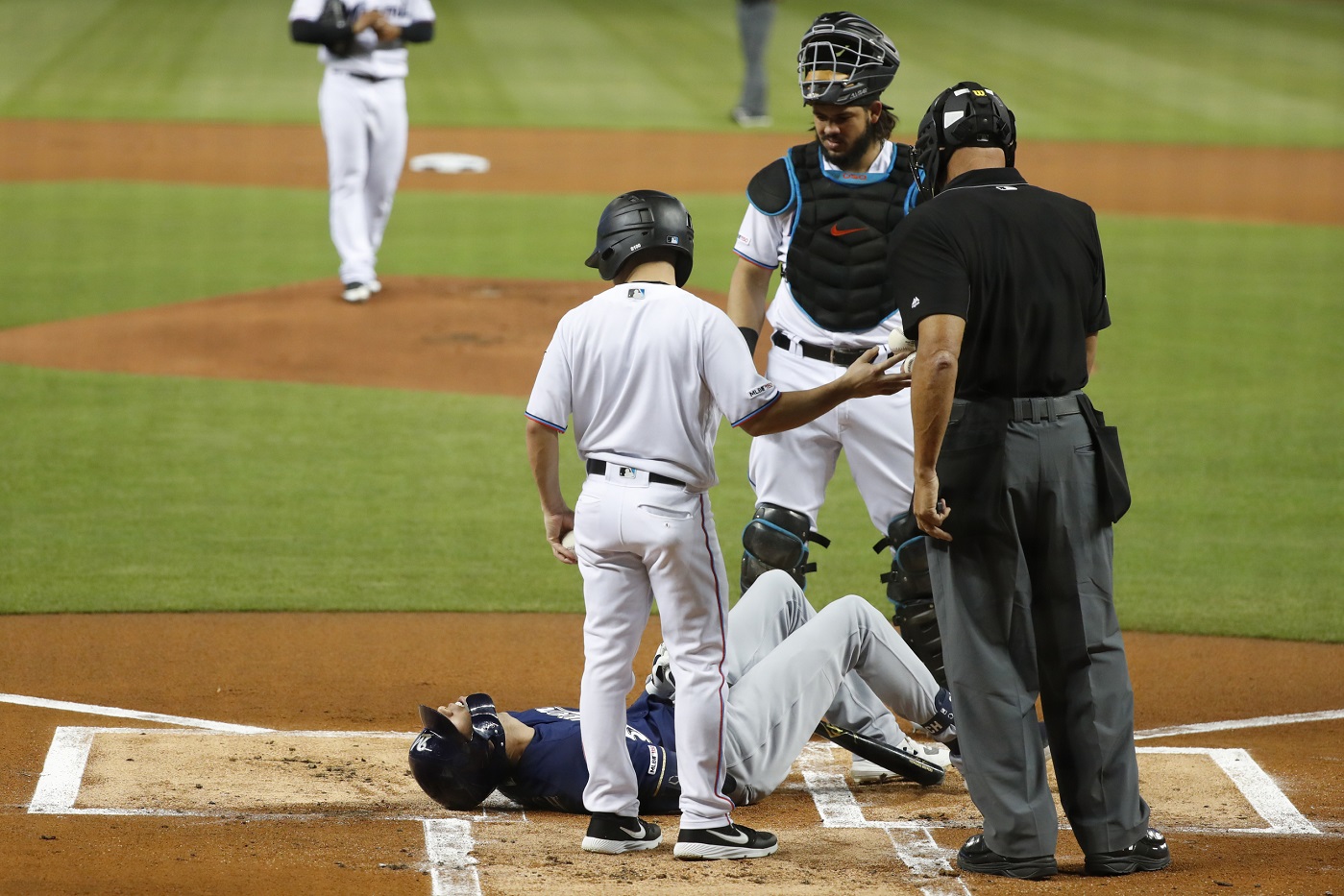 Yelich out six weeks, doesn’t need surgery; Braun wearing his jersey