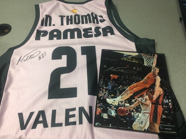 WKTY AUCTION: Bid to win NBA’s and Onalaska’s Matt Thomas signed Valencia jersey