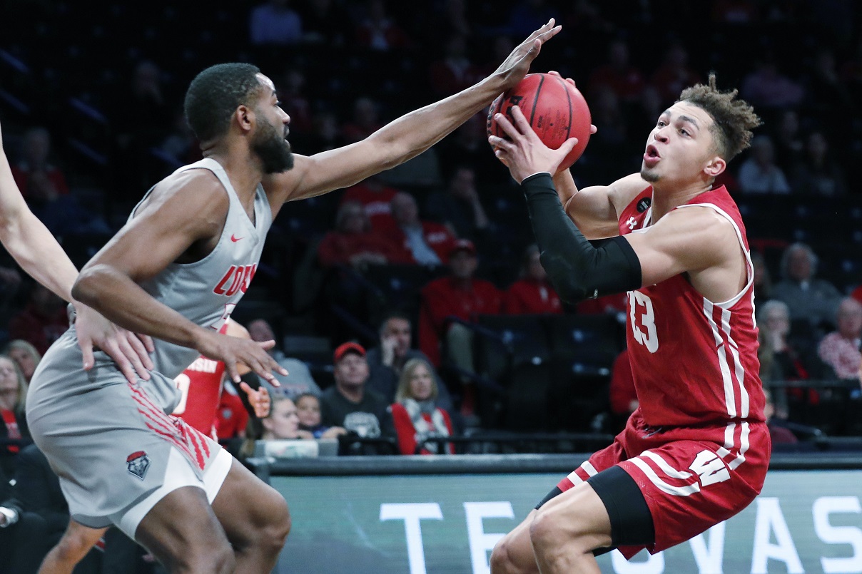 Badgers shooting woes continue in loss to New Mexico