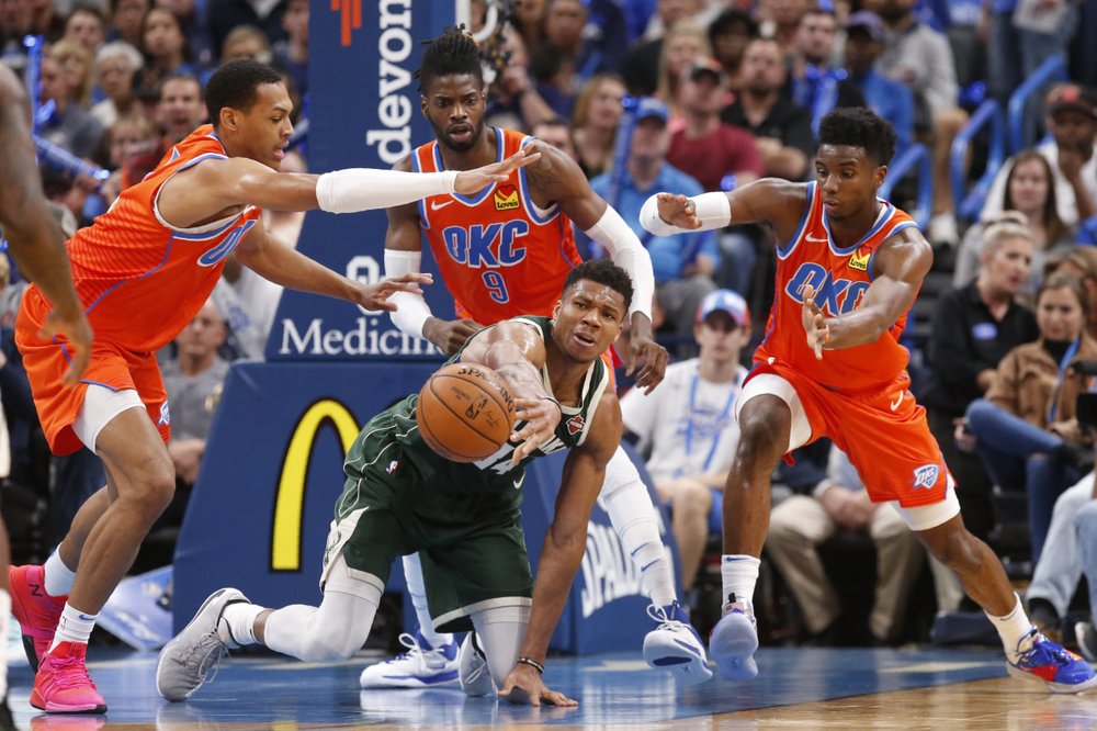 Antetokounmpo’s 35 points lead Bucks past Thunder