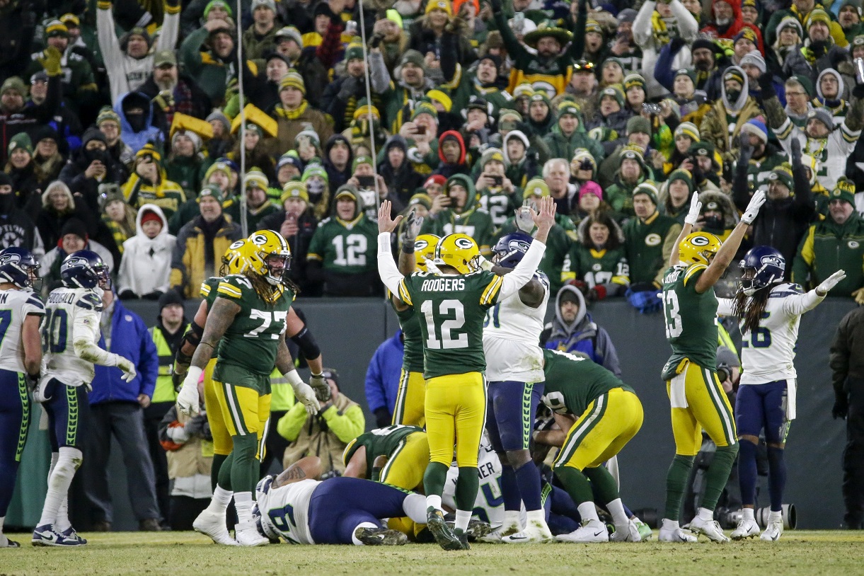 Packers hold off Seahawks 28-23 to reach NFC title game