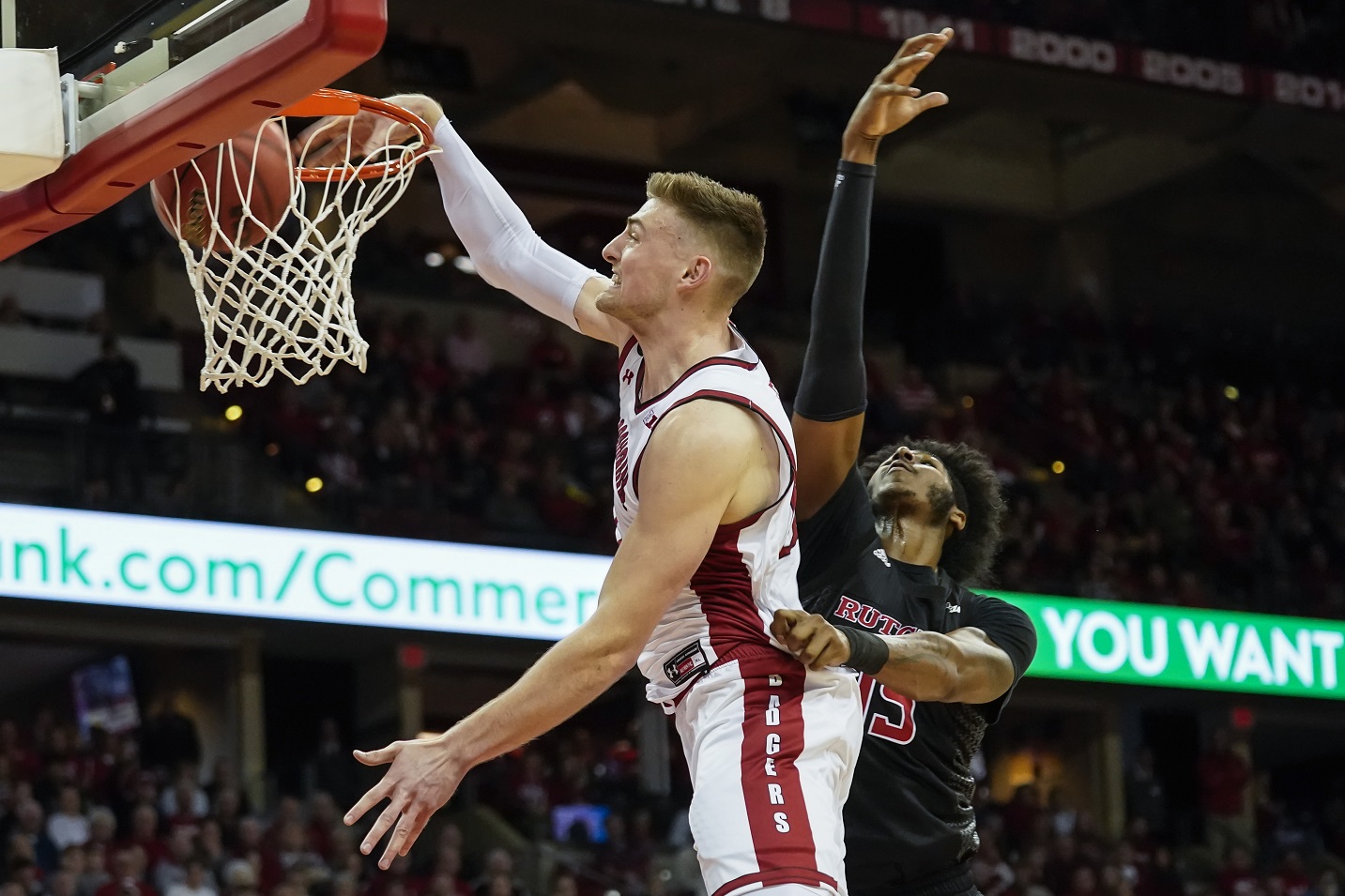 Badgers over Rutgers for fourth consecutive win, pull into four-way tie for 2nd in Big 10