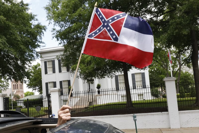 NCAA expands ban, joins SEC in targeting Confederate flag