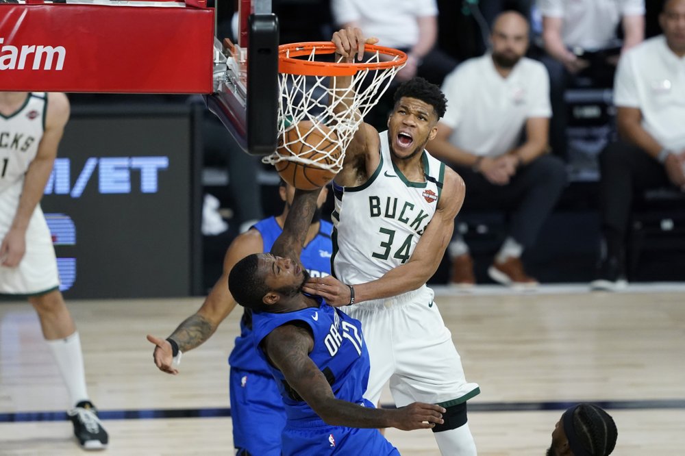 Bucks bounce back, beat Magic 111-96 in Game 2 to tie series