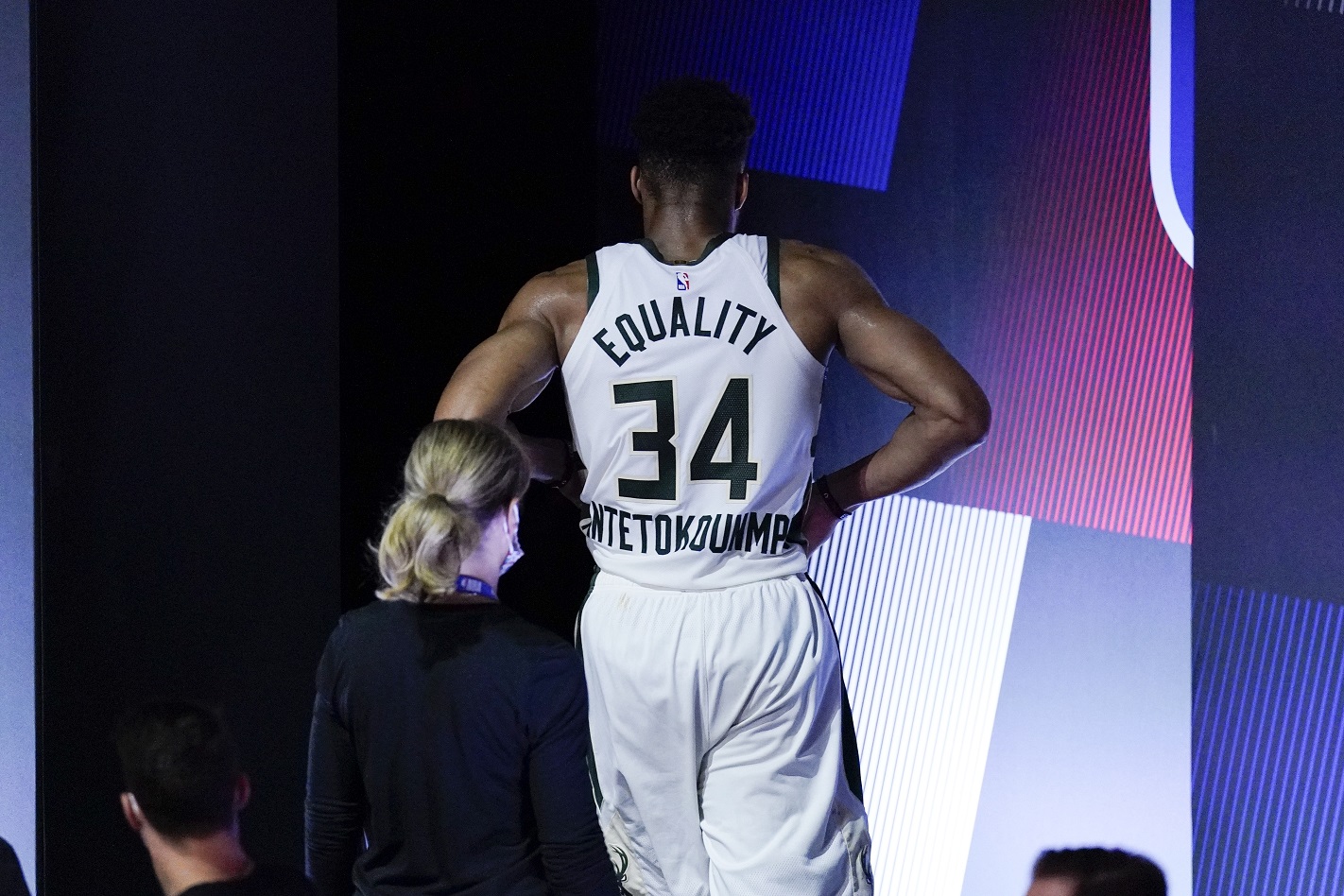 Should the Bucks even risk playing Antetokounmpo?