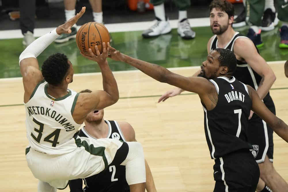 Bucks tie series with 107-96 Game 4 win as Nets lose Irving