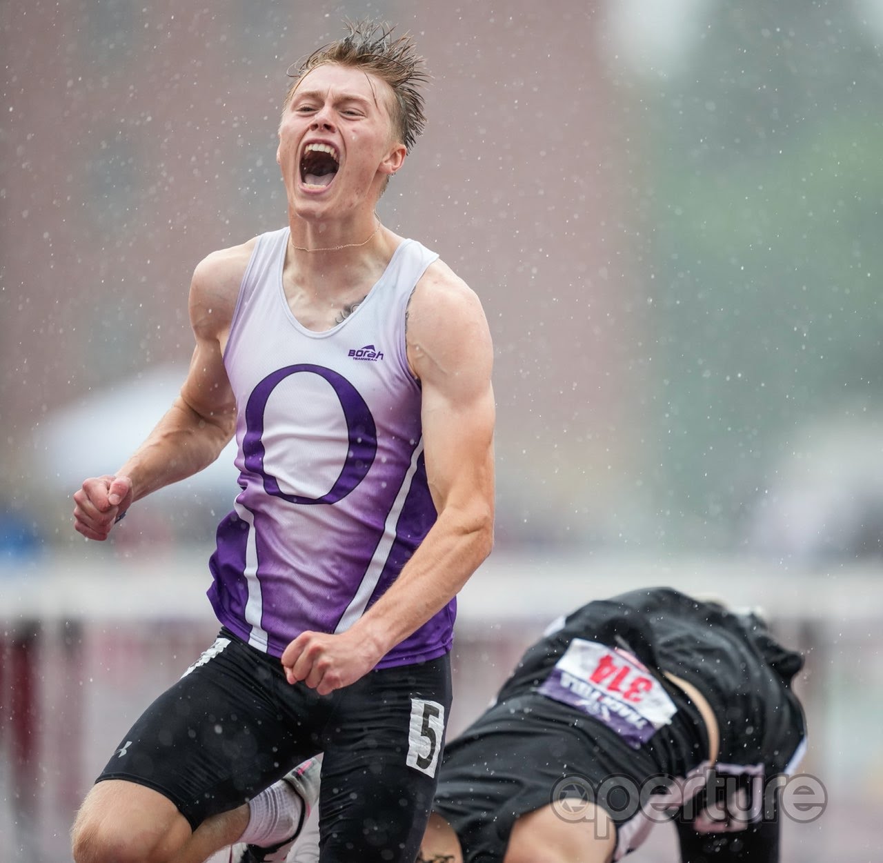 Malecek, Peterson win state titles for Onalaska, which placed 4th overall