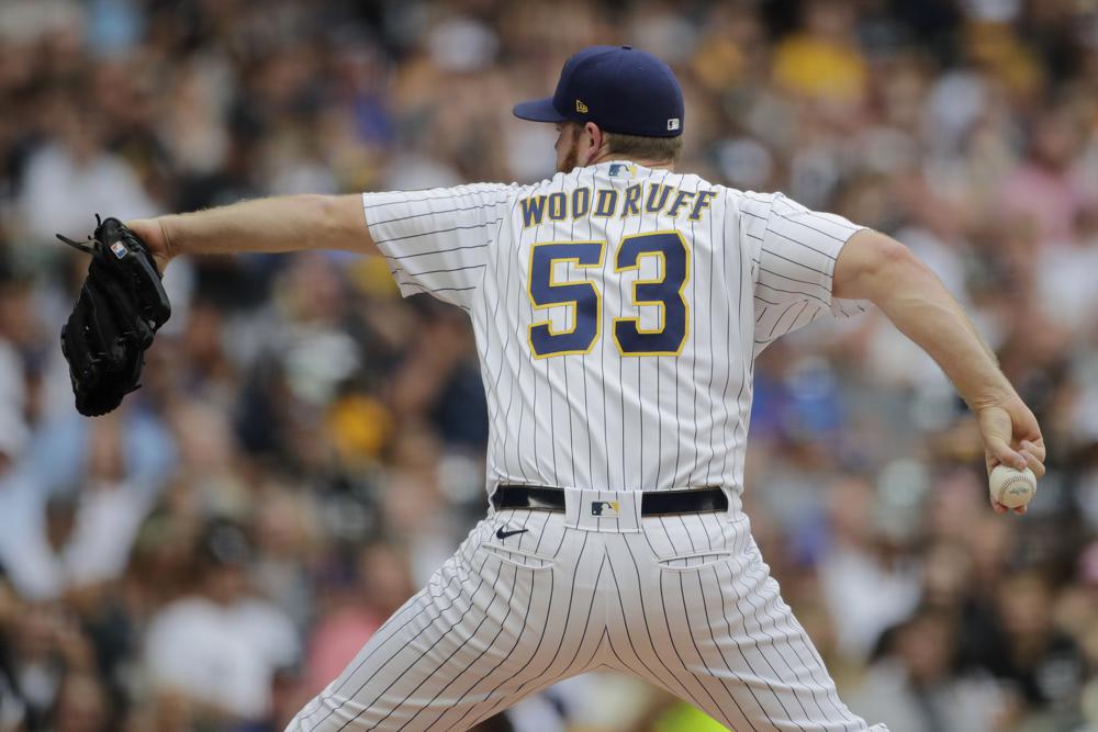 Wainwright vs. Woodruff, as Brewers look to playoffs with six games left in season