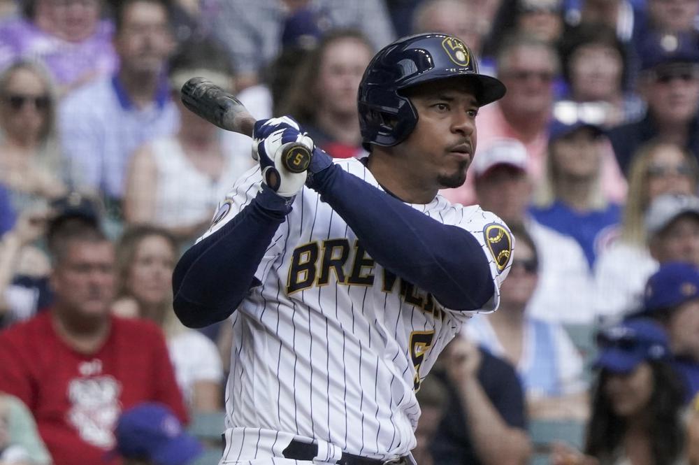 Wisdom sets Cubs rookie record with 27th HR, helping avoid Brewers’ sweep