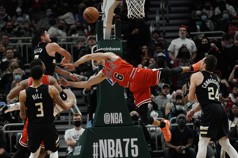 Bulls coach Donovan rips Bucks’ Allen after flagrant foul