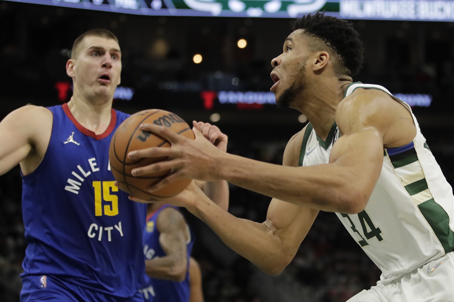 Jokic wins MVP battle vs. Antetokounmpo, as Nuggets drop Bucks at home