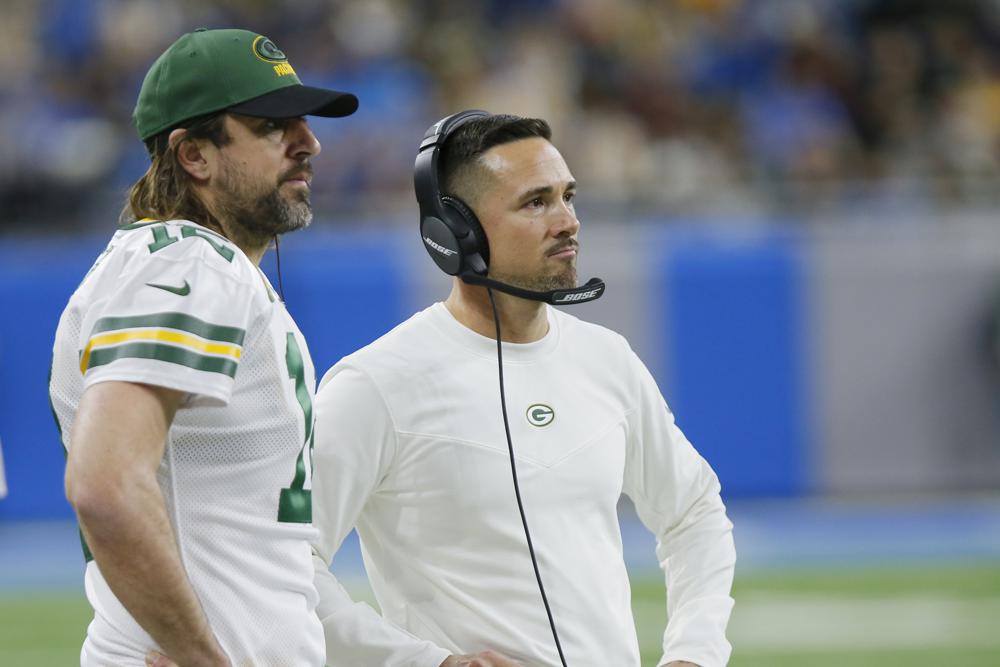 Packers GM, coach want Rodgers back next season