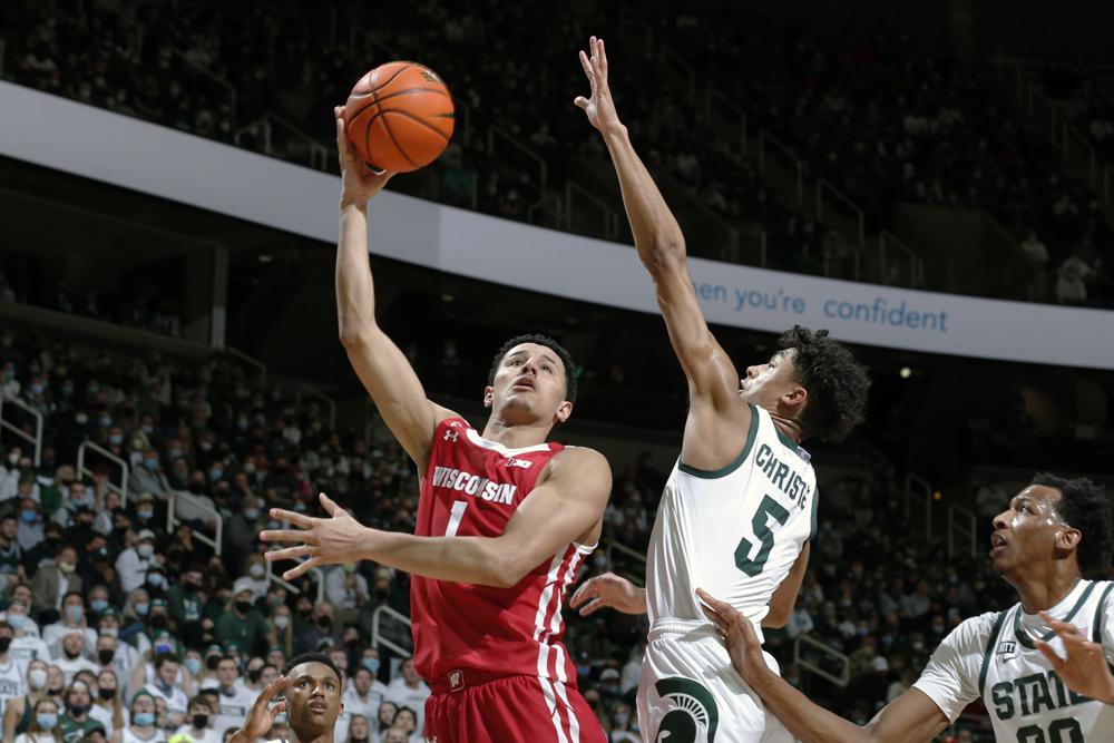No. 10 Wisconsin succeeding at record rate in close games