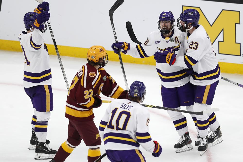 Minnesota State beats Minnesota 5-1 to reach Frozen Four final