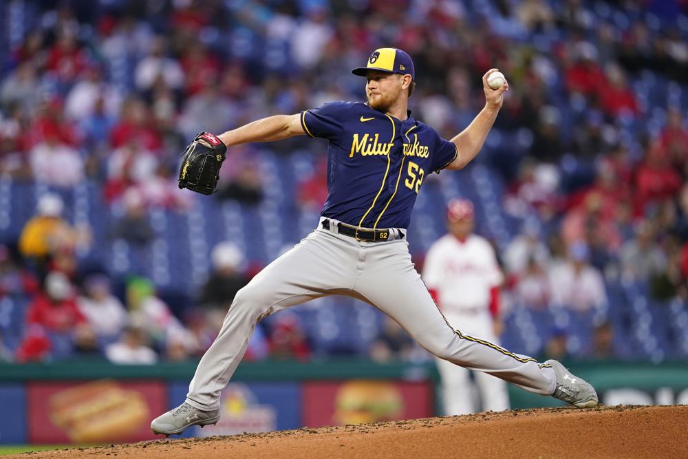 Lauer strikes out 13, Yelich lifts Brewers over Phillies 1-0