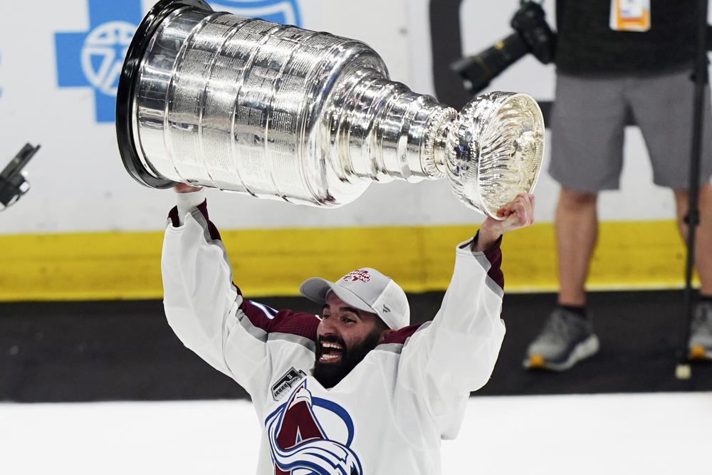 Avalanche dethrone Lightning to win 3rd Stanley Cup