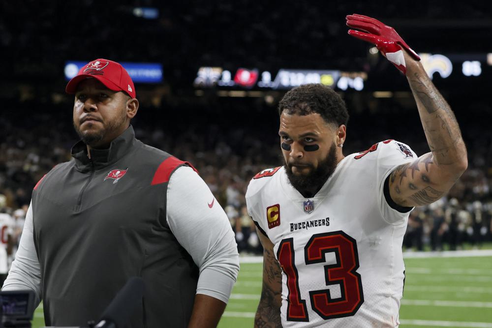 Mike Evans injury update: How to handle the Bucs WR vs. Colts in Week 12 -  DraftKings Network