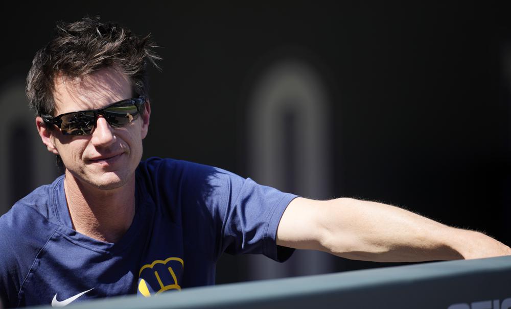 Caratini lifts Brewers over Rox, Counsell earns win No. 600