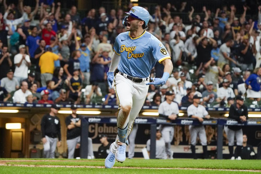 Rowdy Tellez on 5-0 win, 06/17/2023