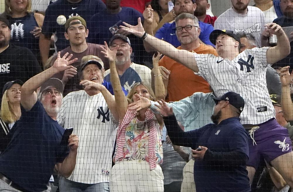 Fan who caught Aaron Judge’s 62nd HR offered $2M for ball