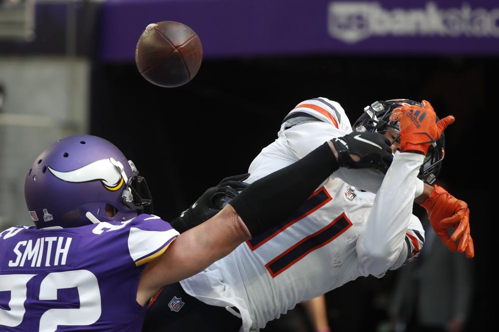 Cousins, Vikings snap to life with late TD to beat Bears