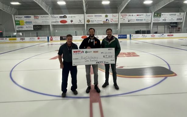 WKTY Cares donates $1,000 to River City Youth Hockey thanks to Kratt Lumber, Reinhart Foodservice