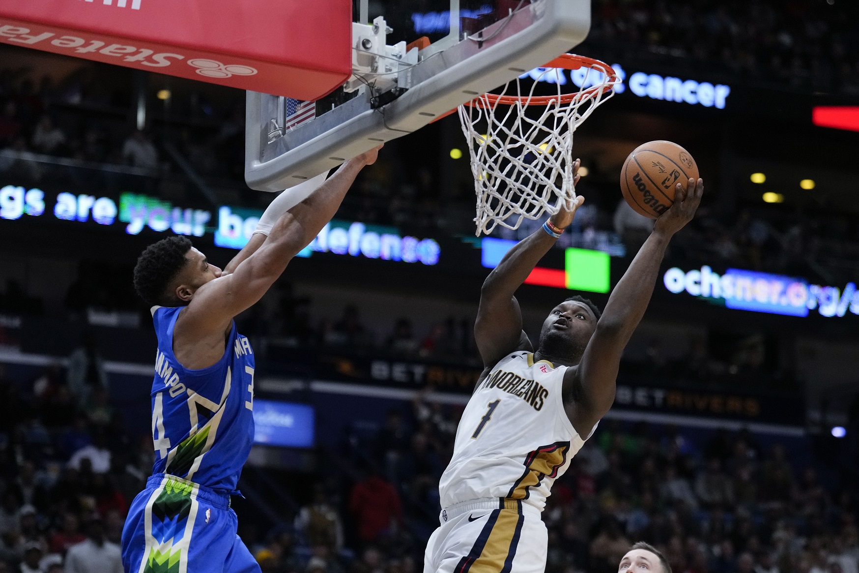 Antetokounmpo drops 42, as NBA’s best Bucks beat Zion, Pelicans