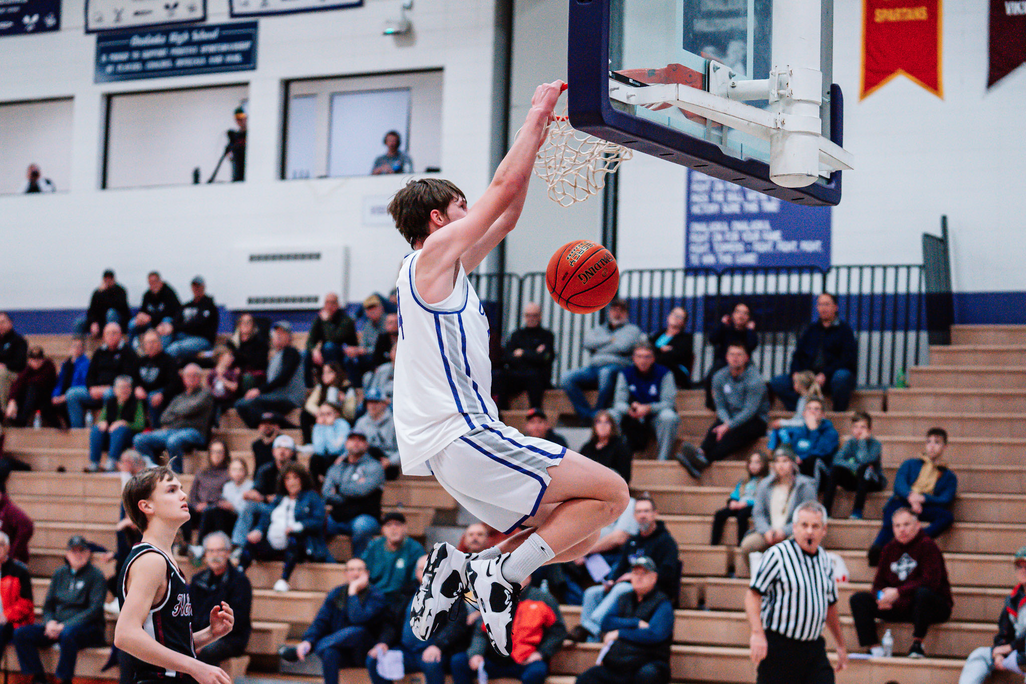 Anderson, Stuttley combine for 51, as No. 6 Onalaska beats Holmen