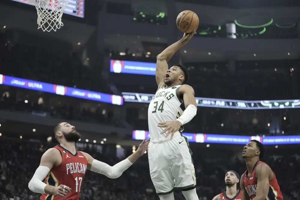 Milwaukee visits Portland after Lillard drops 40, Giannis puts up triple-double
