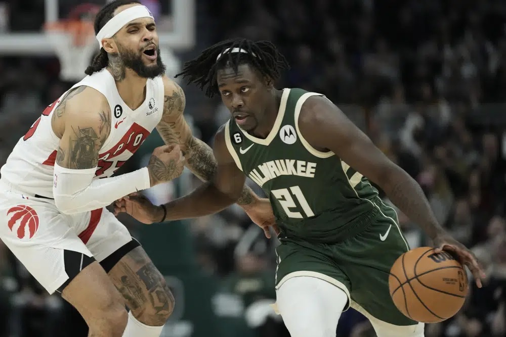 With Antetokounmpo out again, Holiday carries Bucks with season-high 37
