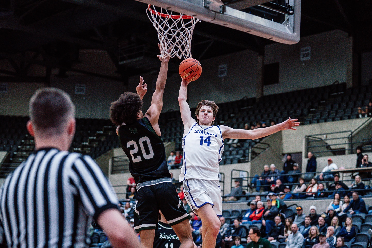 Stuttley scores 18, as No. 10 Onalaska gets win over Wauwatosa West