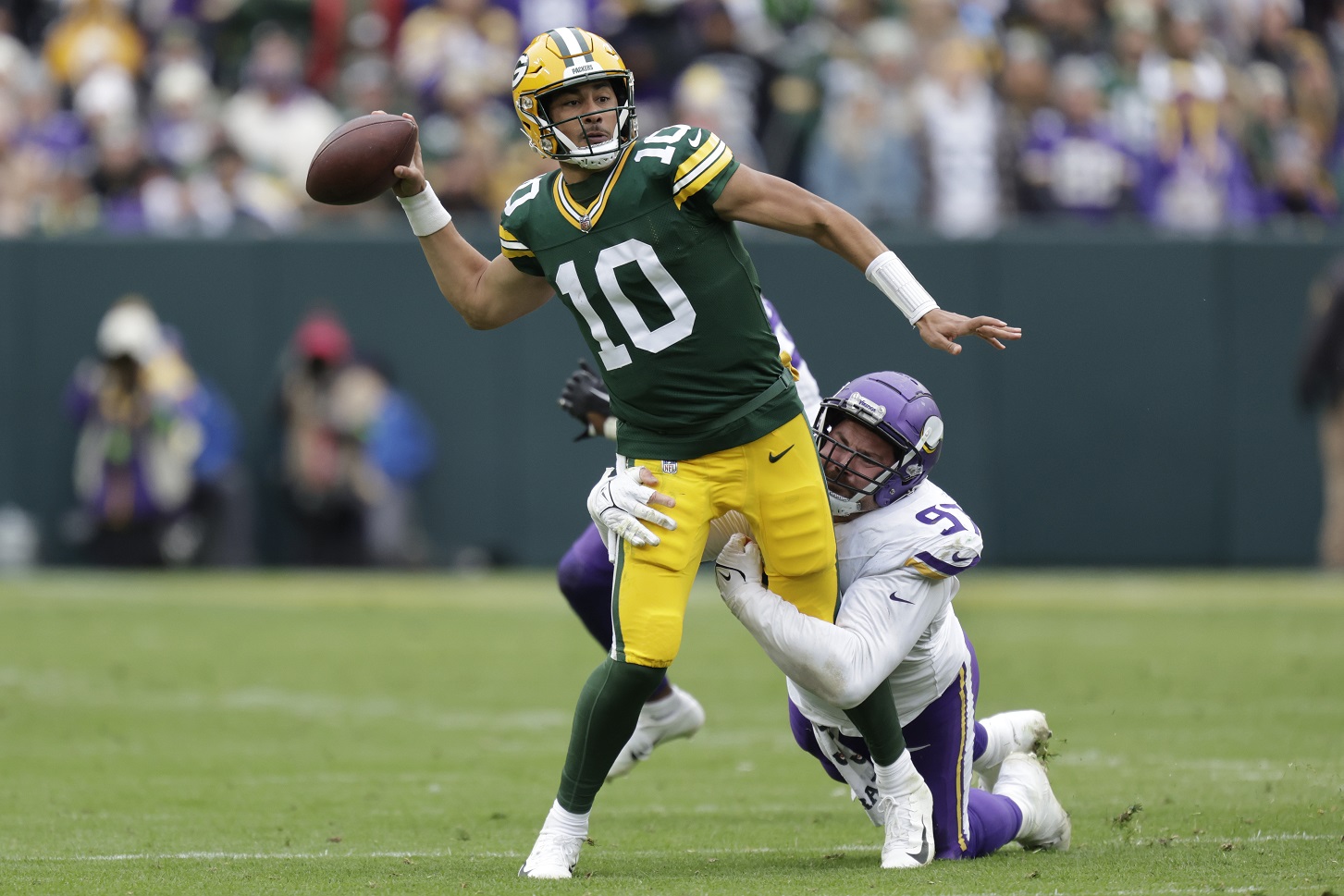 Packers and Vikings stage must-win rematch after months of promise and pain