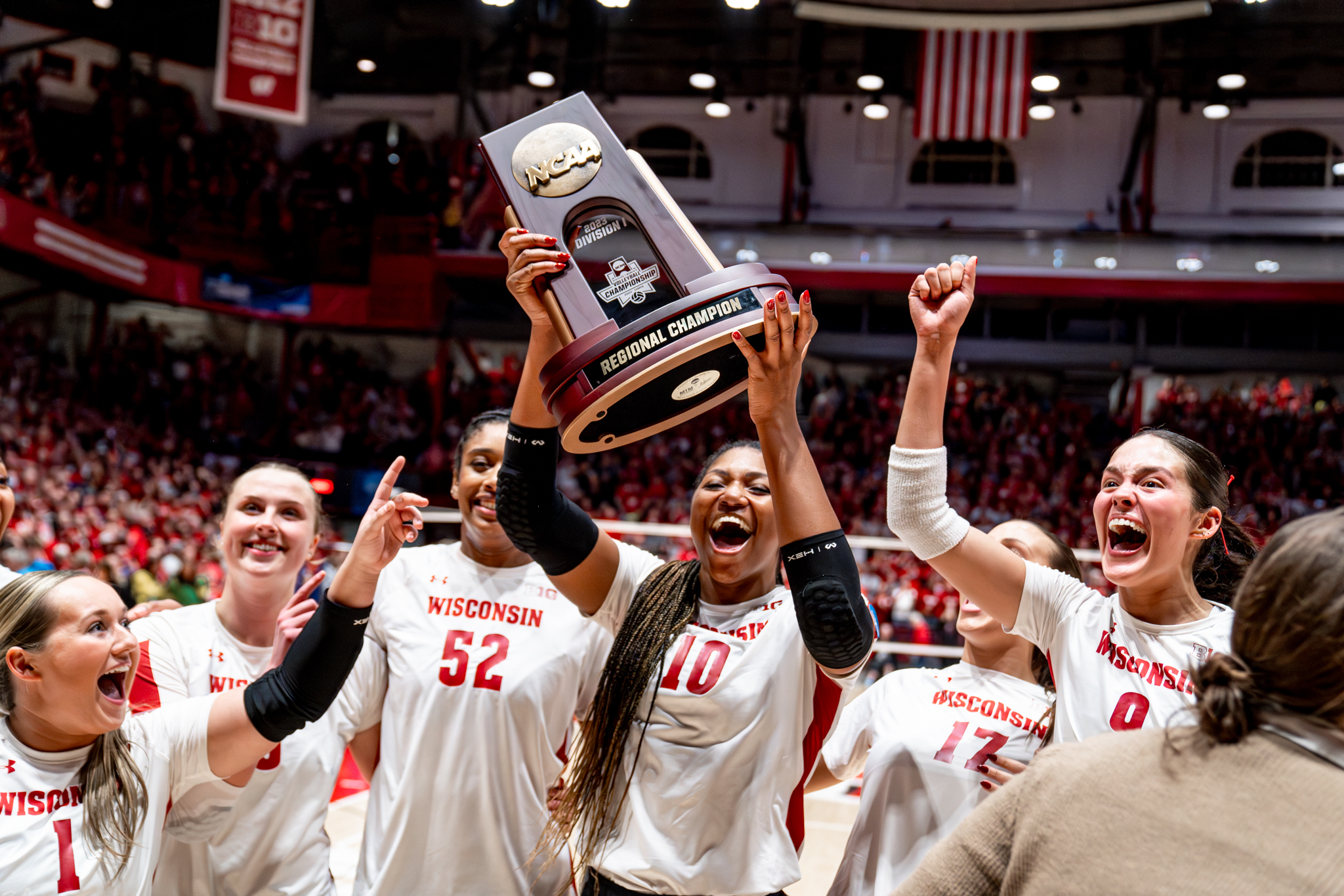 Badgers face Texas in NCAA final four, two seasons after winning championship